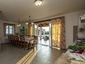 Luxury Villa Lemaliante