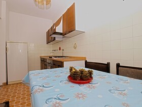 Apartments Branko 1348