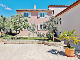 Apartments Brioni Colors