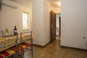 Apartments Kamelia