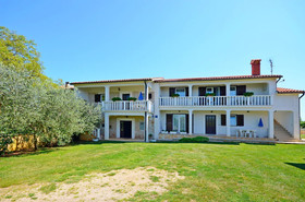 House Mariano