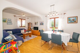 Holiday Home Laura Near The Forest