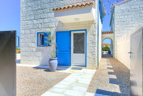 Pax House