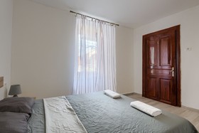 Andrea & Leon Apartments