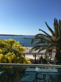 Guesthouse Punta Mira Beachfront