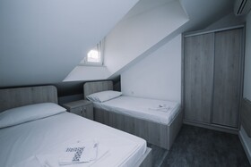 Skunca's House