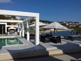 Apartments Raffaello