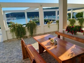 Apartments Raffaello