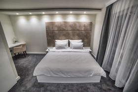Hotel Forty Two