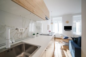 Rok In Apartments