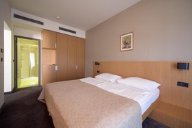 Hotel Well