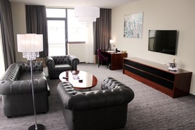 Admiral Hotel