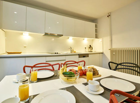 Apartments Praska 8