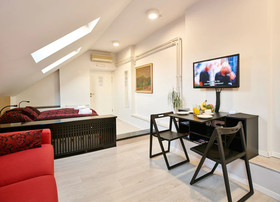 Apartments Praska 8