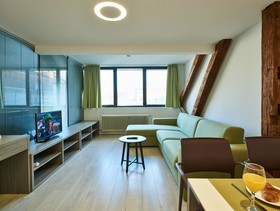 Apartments Praska 8