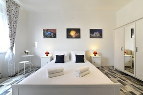 Apartments Sunny & Dux
