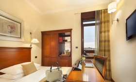 Best Western Premier Hotel Astoria