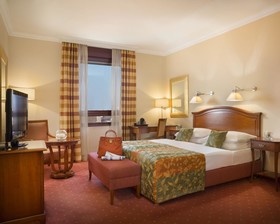 Best Western Premier Hotel Astoria