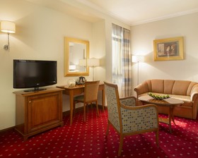 Best Western Premier Hotel Astoria