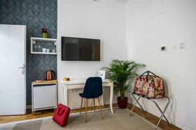 Crown Rooms
