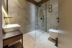 Dezman Luxury Apartments