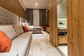 Dezman Luxury Apartments