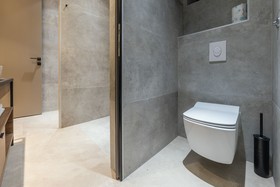 Dezman Luxury Apartments
