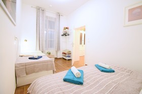 Donos Apartments