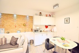 Donos Apartments