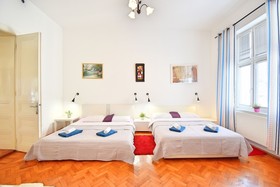 Donos Apartments