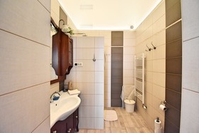 Donos Apartments