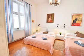 Donos Apartments