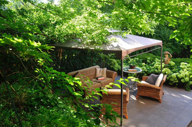 Embassy Row BnB
