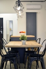 Fishnjak Apartments
