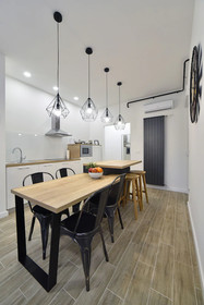 Fishnjak Apartments