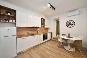 Hidden Backyard Apartments