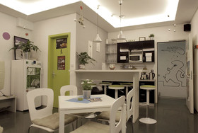Hostel Chic