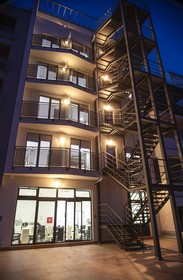 Hostel Moving