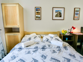Hostel Moving