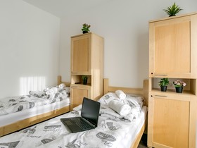 Hostel Moving