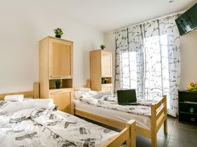 Hostel Moving