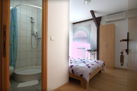 Ivac Inn