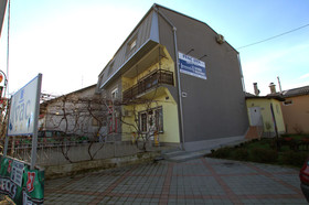 Ivac Inn