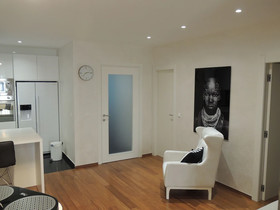 King & Queen Apartments