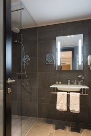 Livris Hotel
