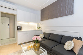 MM House - Adults Only