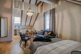 Paon Boutique Apartments