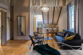 Paon Boutique Apartments