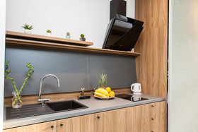 Rooms And Apartments Glossy