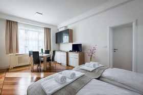 Studio Apartments Radoš